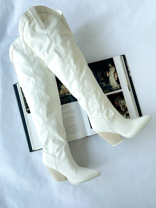 Ravian Tall White Western Boot