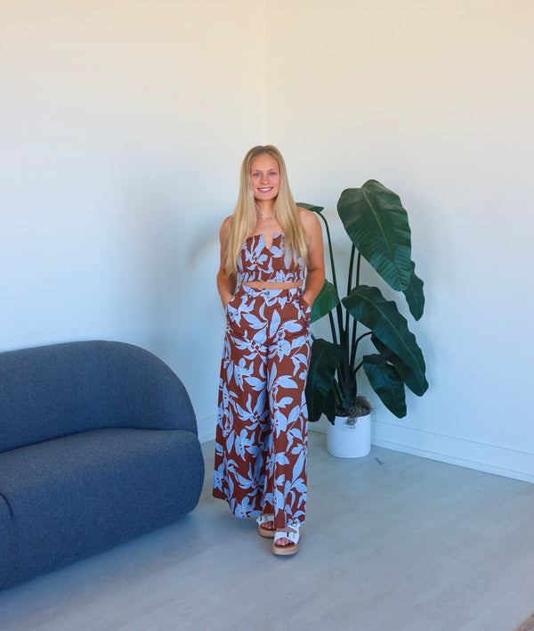 Aruba Tropical Smocking Crop Top